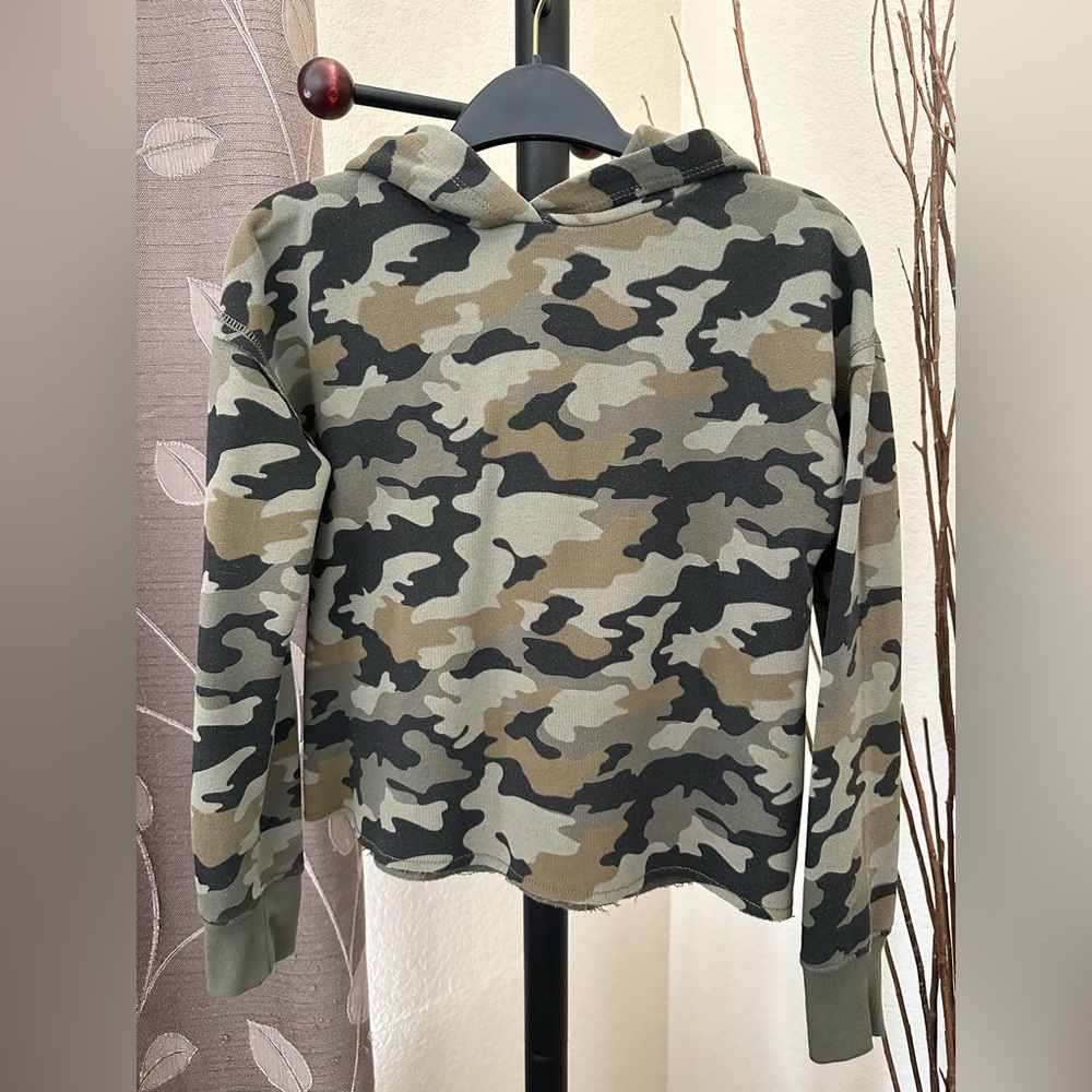 Tucker + Tate | Hoodie Pullover | Girls M (8-10) | Camo Print